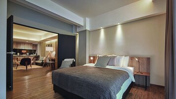 In-room safe, desk, laptop workspace, iron/ironing board