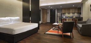 Private kitchen - Tropics Eight Suites (George Town)