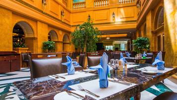 3 restaurants, breakfast, lunch served; local and international cuisine