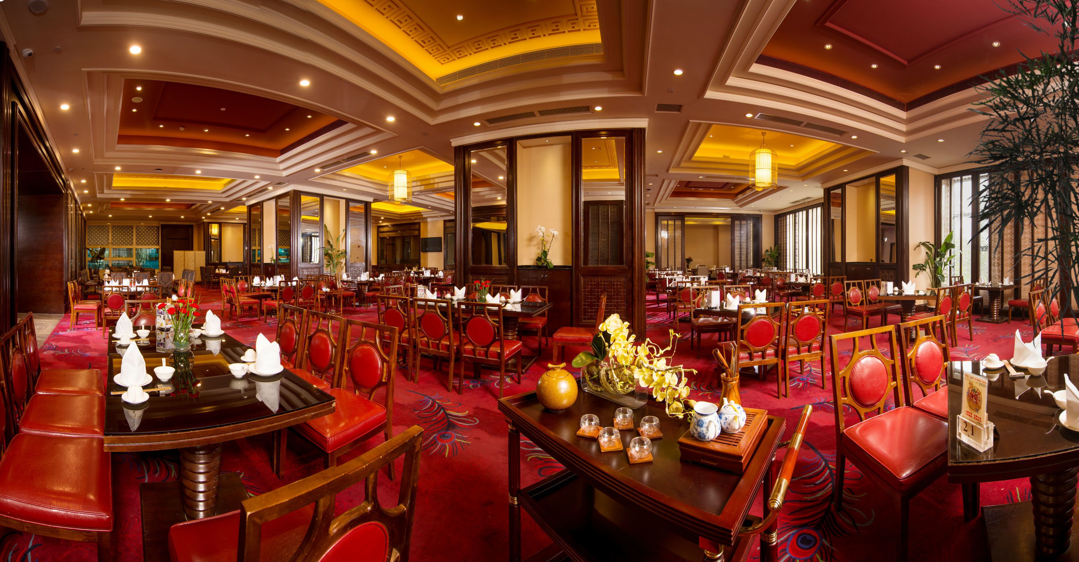 3 restaurants, breakfast, lunch served; local and international cuisine