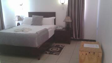 Escritorio y wifi gratis