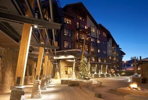 Condo, Multiple Beds, Mountain View (Mount Yale (#611) (Condo)) | Front of property – evening/night