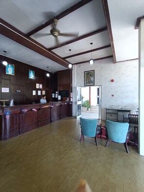Reception - MOTEL DESA (Kuala Terengganu)