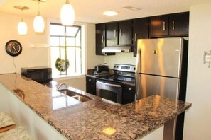 Condo, 2 Bedrooms | Private kitchen