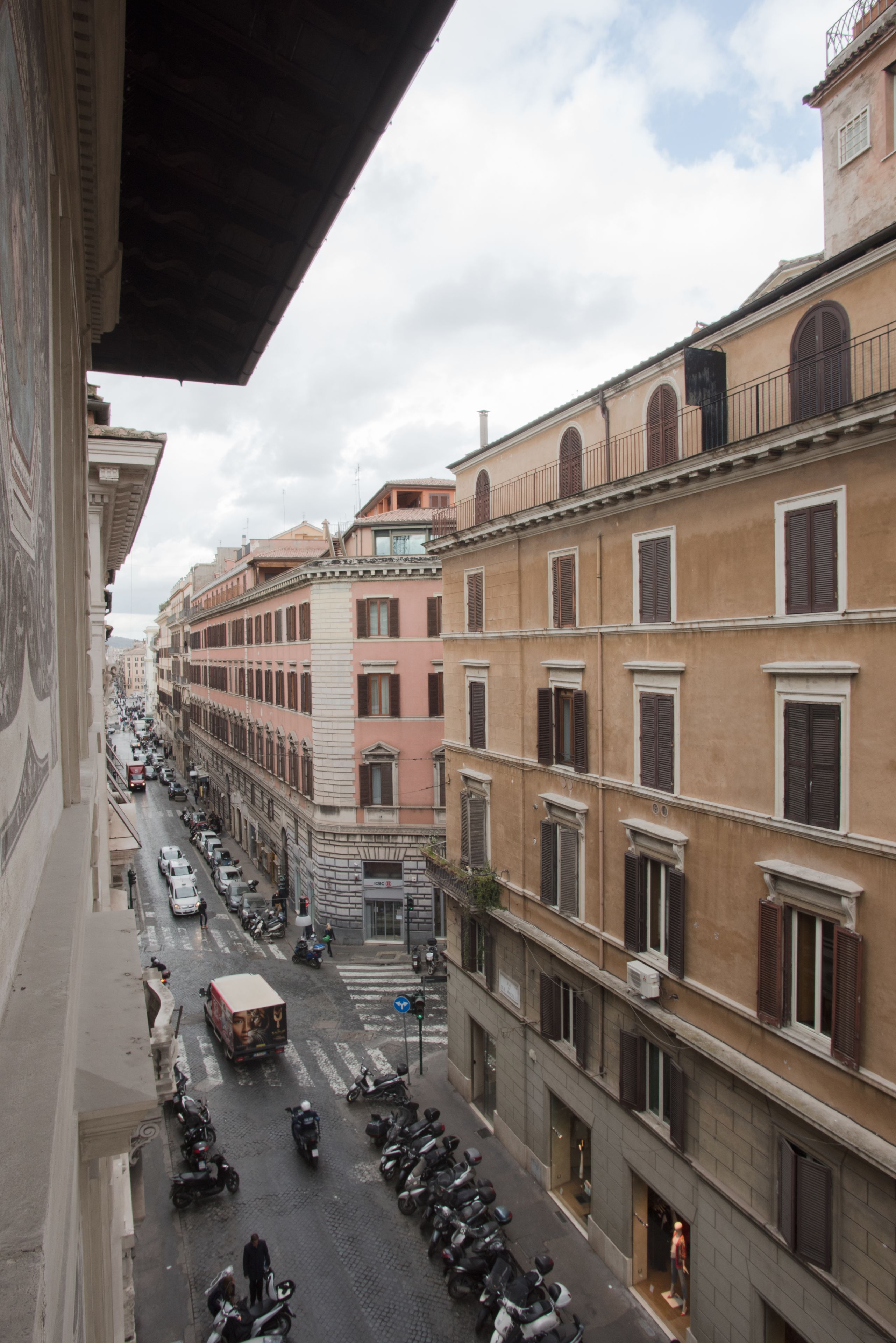 Photo - Spagna Ave