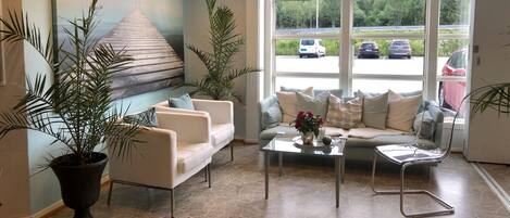 Àrea amb seients del vestíbul