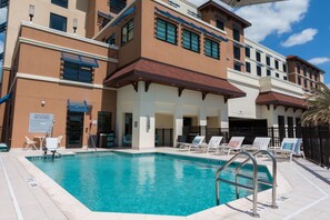 Outdoor pool - Fairfield Inn & Suites by Marriott Clearwater Beach (Clearwater Beach)