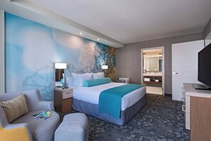 Minibar, Zimmersafe, Schreibtisch, schallisolierte Zimmer