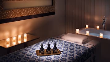 Behandlingsrum til par, sauna, boblebad, hot stone-massage