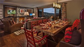 Condo, varias camas, vista a la montaña (Wolf Mountain (#511) (Condo)) | Servicio a la habitación