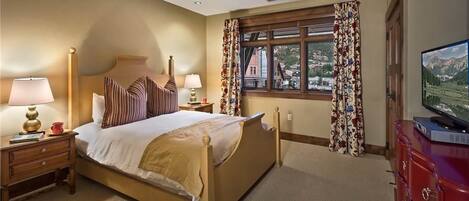 Condo, Multiple Beds, Mountain View (Moose Mountain (#604) (Condo))