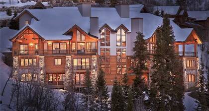 Falconhead Grande 10 BedroomHoliday home By Moving Mountains
