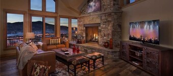 Falconhead Lodge South 5 BedroomHoliday home By Moving Mountains