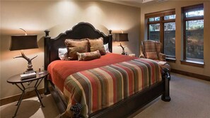 Condo, Multiple Beds, Mountain View (Sage Creek (#105) (Condo)) | 3 bedrooms, iron/ironing board, free WiFi, bed sheets - Sage Creek 105 3 BedroomCondo By Moving Mountains (Steamboat Springs)