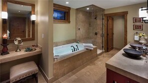 Condo, Multiple Beds, Mountain View (Sage Creek (#105) (Condo)) | Bathroom | Combined shower/bathtub, hair dryer, towels, shampoo - Sage Creek 105 3 BedroomCondo By Moving Mountains (Steamboat Springs)