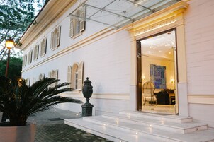 Entrada de la propiedad