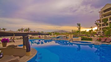 Design Condo, 1 Bedroom, Ocean View, Sea Facing | Outdoor pool