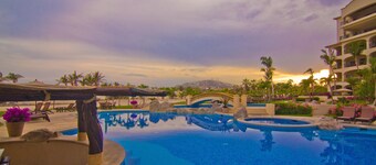 Las Mananitas LM F4205 2 Bedroom Condo By Seaside Los Cabos