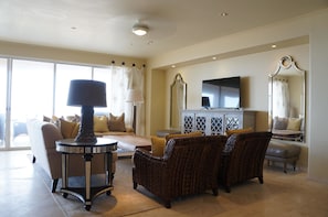 Premium Villa, 3 Bedrooms, Ocean View, Sea Facing | Living area