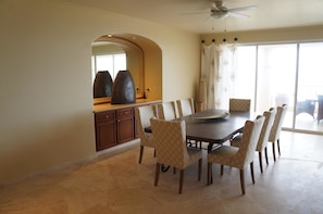 Premium Villa, 3 Bedrooms, Ocean View, Sea Facing | Dining