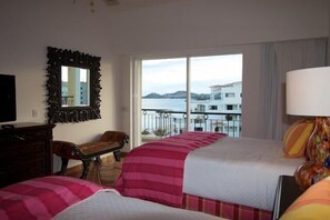 Design Condo, 4 Bedrooms, Ocean View, Sea Facing | 4 bedrooms, free WiFi, bed sheets - Tortuga Bay TBA 1601 4 Bedroom Condo By Seaside Los Cabos (San José del Cabo)