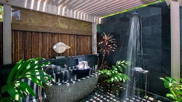 Villa, 3 Schlafzimmer | Dusche im Bad