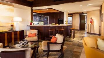 公寓, 3 间卧室 | 客厅 | DVD 播放器