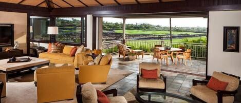 Departamento, 3 habitaciones | Sala de estar | Reproductor de DVD