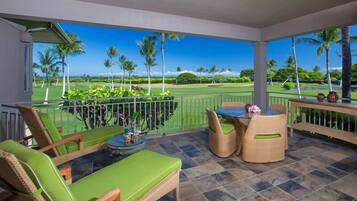 Apartamento, 3 quartos | Terraço/pátio