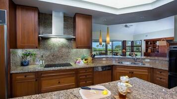 公寓, 3 间卧室 | 私人厨房 | 冰箱、微波炉、烤箱、炉灶