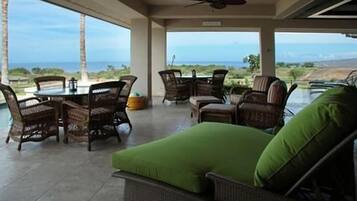 Apartment, 3 Bedrooms | Terrace/patio