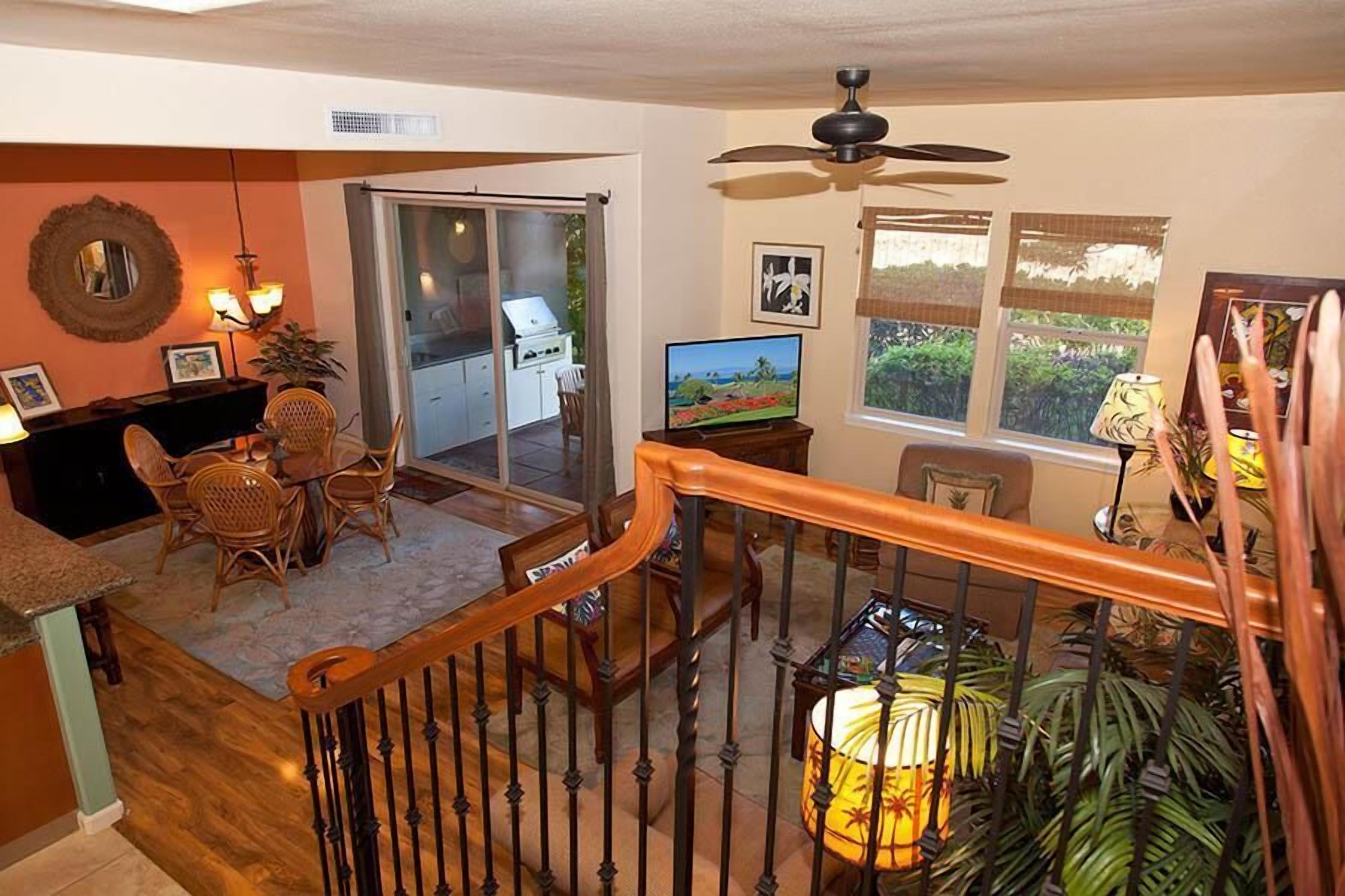 公寓, 2 間臥室 | 起居區 |  DVD 播放機