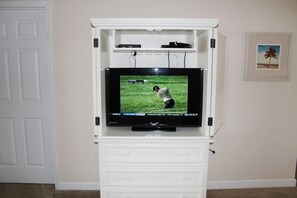 Standard Apartment, 2 Bedrooms | Room amenity