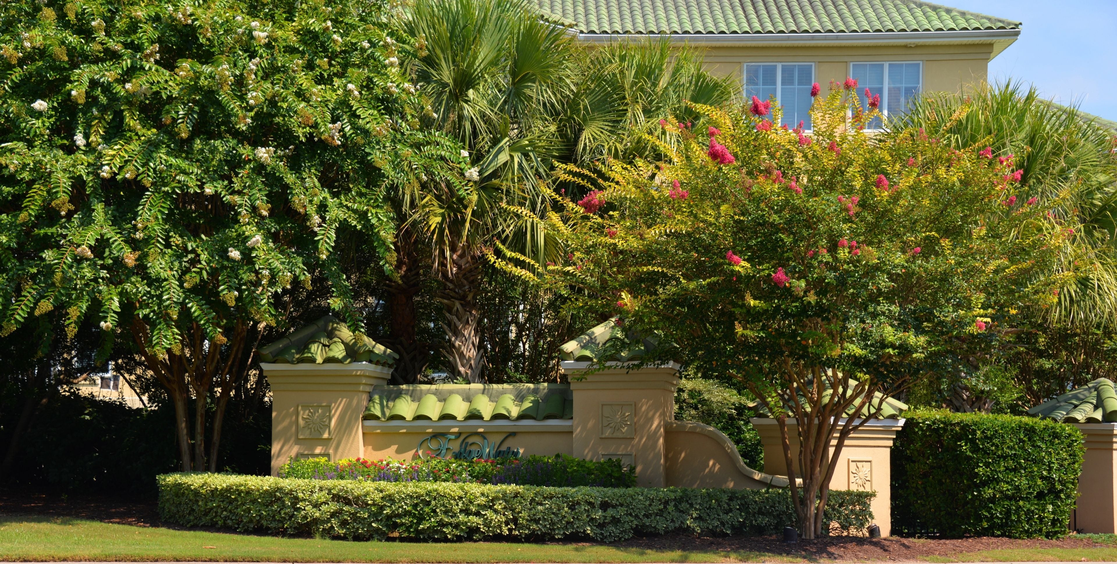 المنطقة المحيطة بالمنشأة