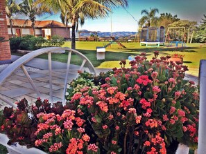 Khuôn viên nơi lưu trú