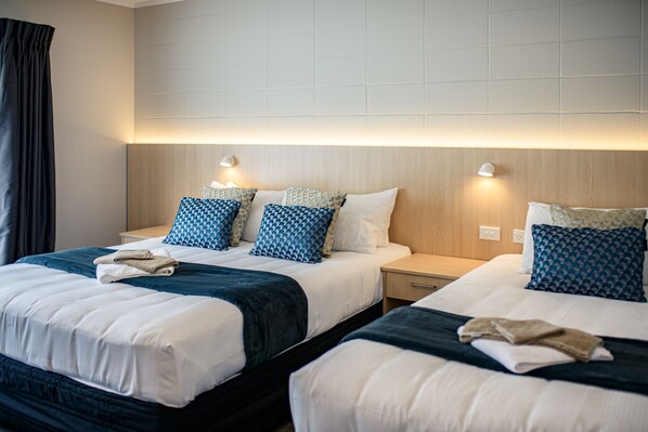 Chambre avec lits jumeaux, coin cuisine