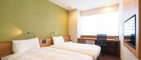Twin Standard 1 (Non-Smoking) | In-room safe, desk, blackout curtains, soundproofing