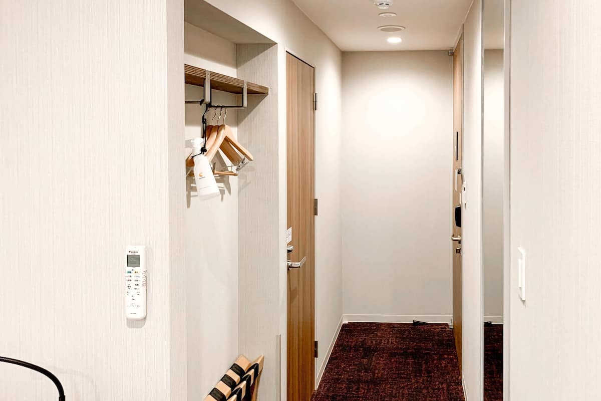 Standard Room, 1 Double Bed, Non Smoking | In-room safe, desk, blackout drapes, iron/ironing board