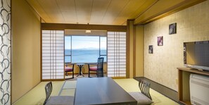 Standard Japanese Style Room, Ocean View | In-room safe, desk, bed sheets