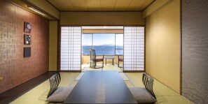Room - Shinojima Royal Hotel Kasuiso (Minamichita)