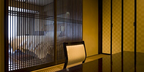 Shinojima Royal Hotel Kasuiso