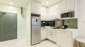 Standard Studio | 2 bedrooms, iron/ironing board, free WiFi