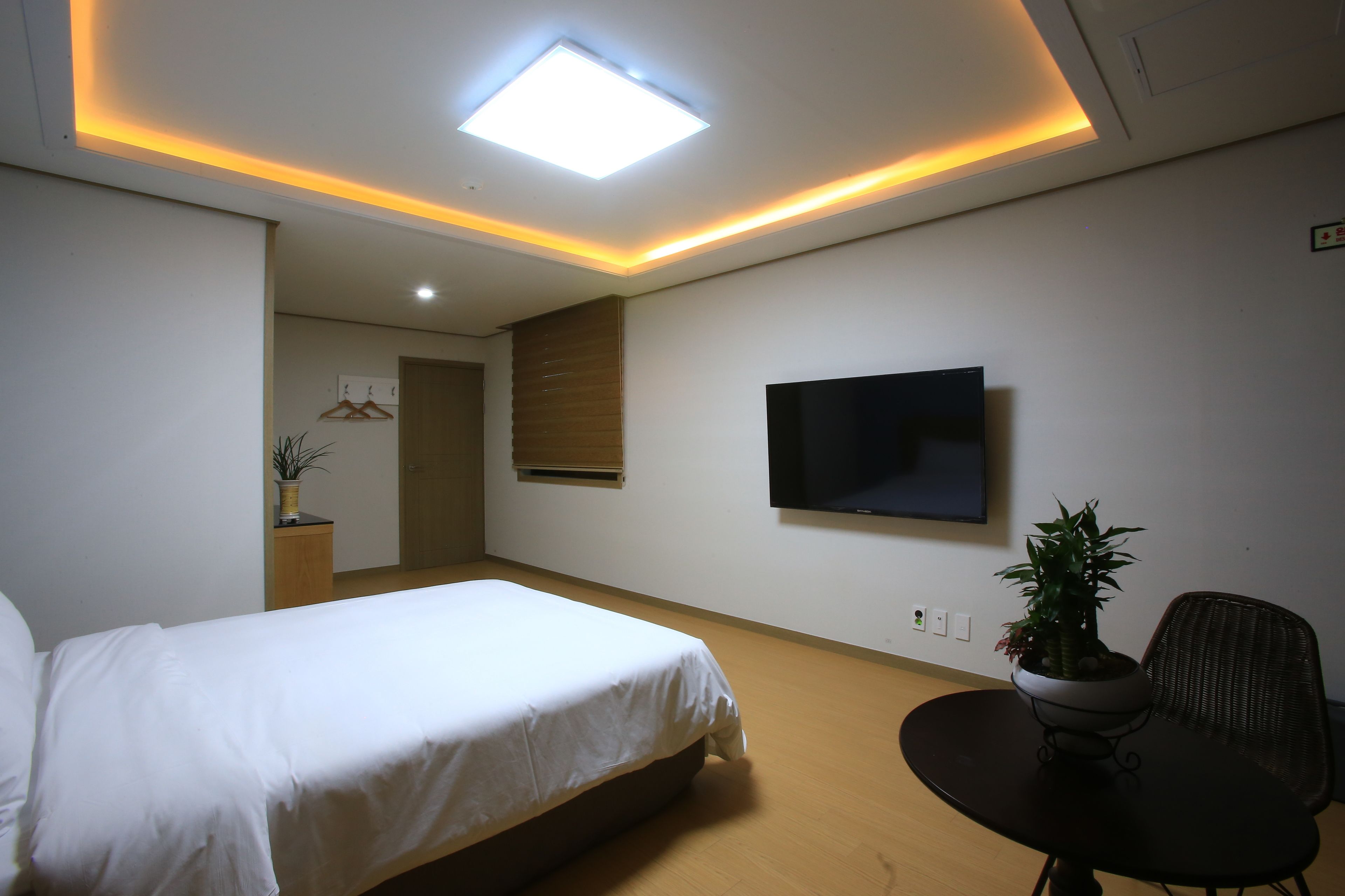 standard double room | room amenity