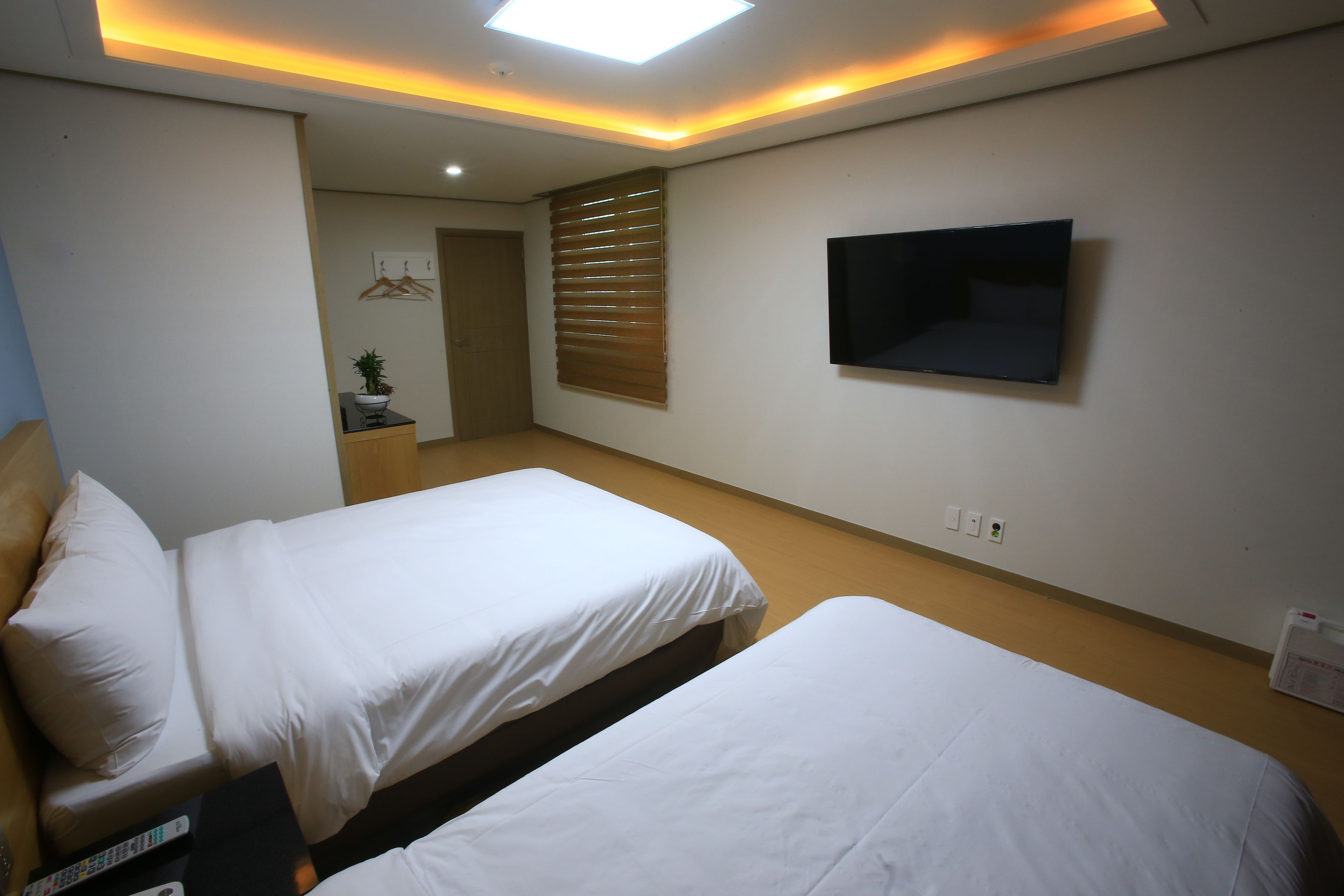 deluxe twin room | room amenity