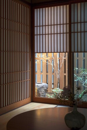 客房 (Miyoshikura) | 花園