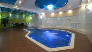 Indoor pool, outdoor pool - Lotte Palace Dushanbe (Dushanbe)