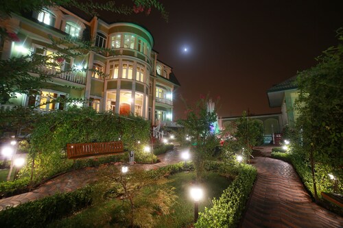 Lotte Palace Dushanbe