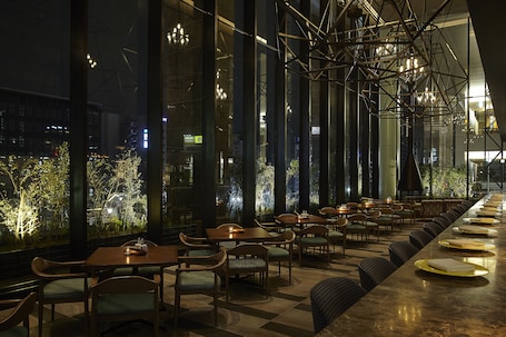 Breakfast, lunch, dinner served; Fusion cuisine . Hotel Metropolitan Sendai East