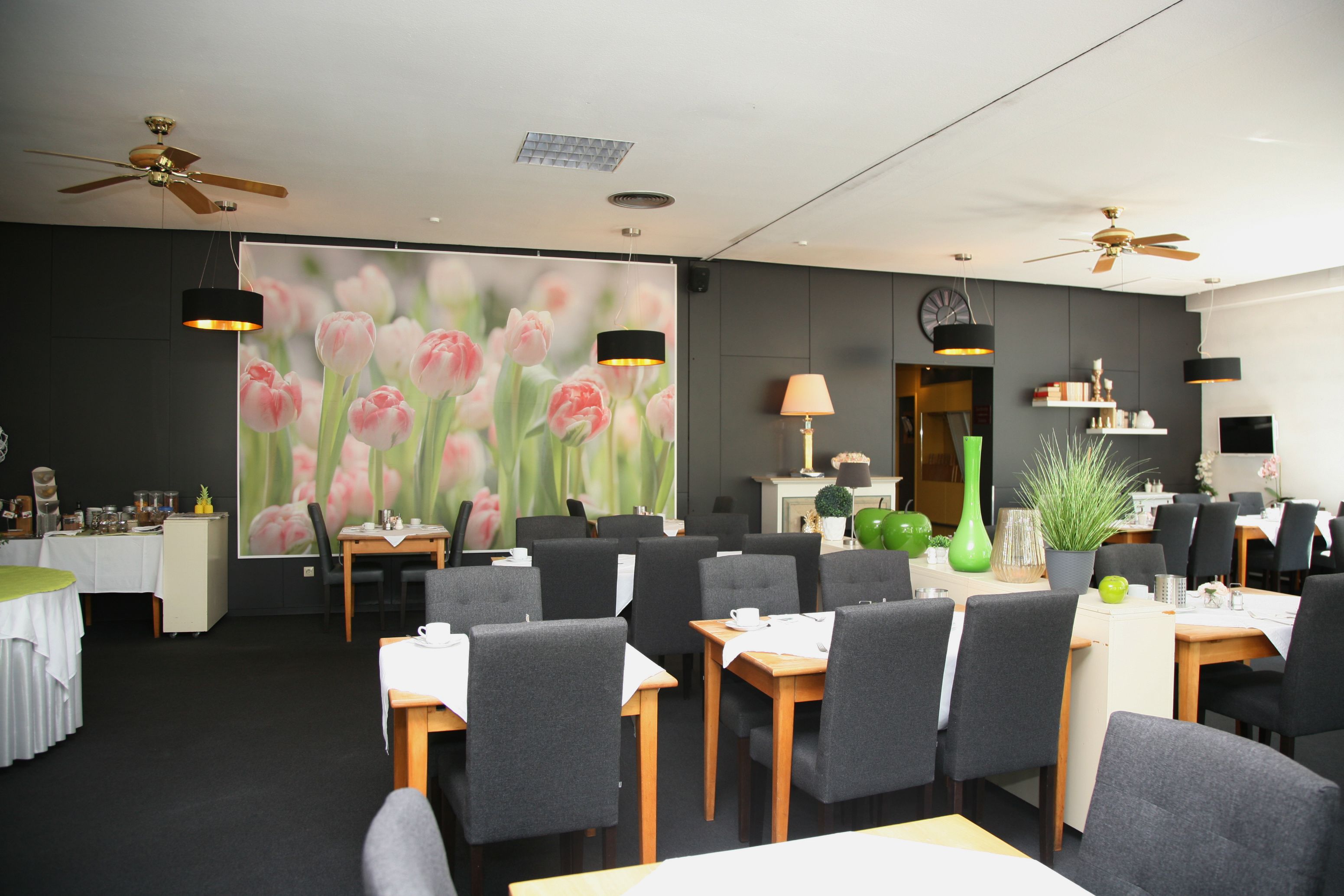 daily buffet breakfast (eur 16.50 per person)