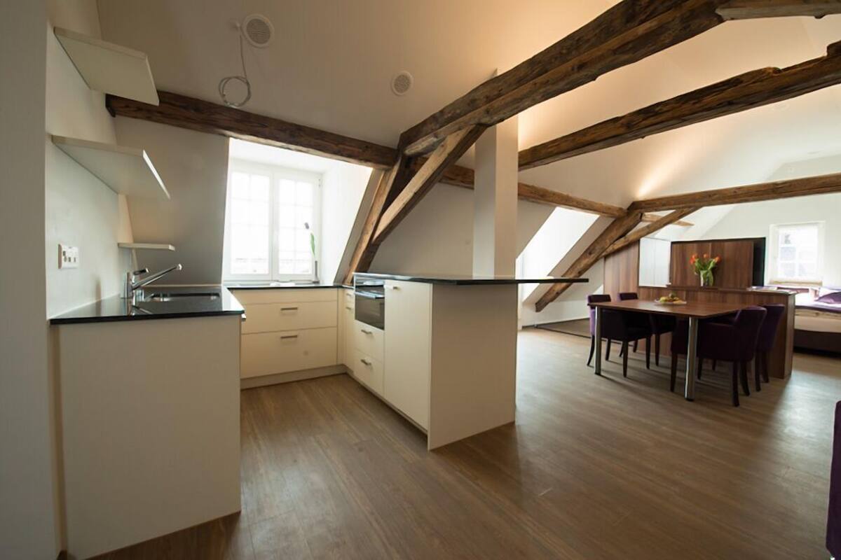 panoramic suite | private kitchen